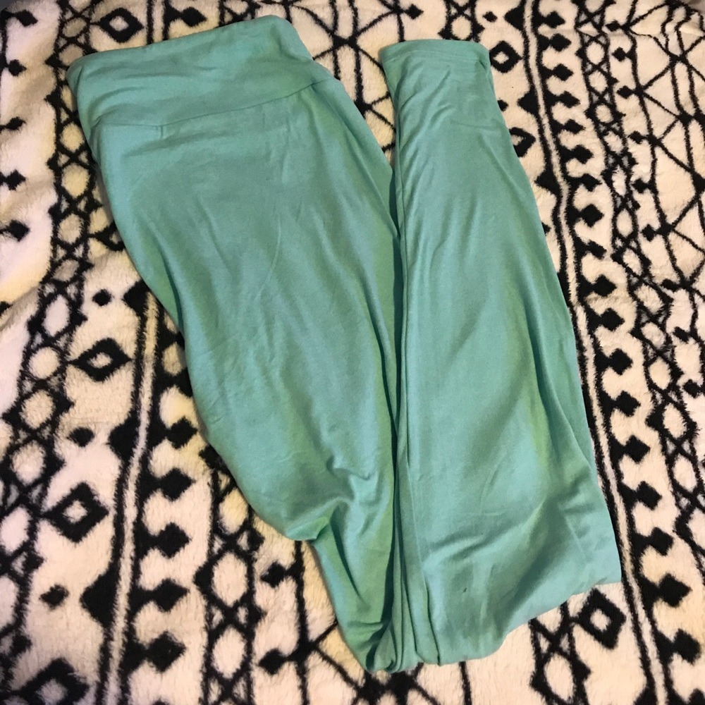 LulaRoe TC Leggings 💘